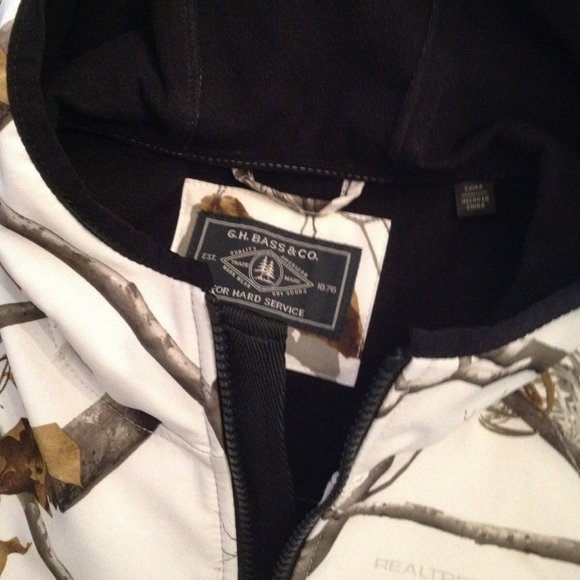 G. H. Bass & Company Men's Large White Print Hooded Soft Shell Jacket -NWT - Picture 4 of 9